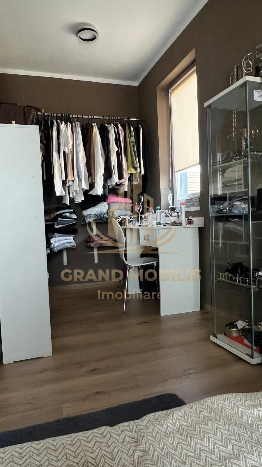Casă individuală cuplată P+1, cu curte proprie, terasă și anexă