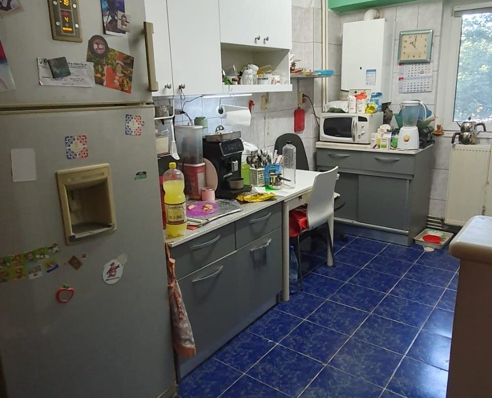 Vând apartament 3 camere decomandat, Bv. 13 Septembrie