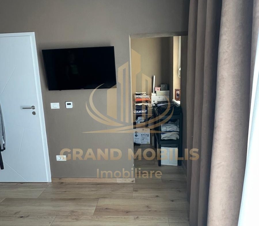 Casă individuală cuplată P+1, cu curte proprie, terasă și anexă