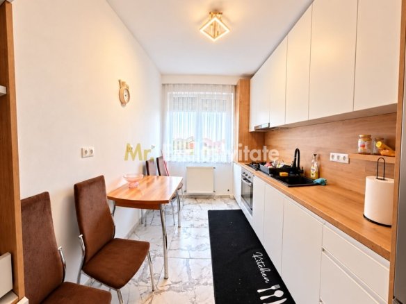 DE ÎNCHIRIAT 4 CAMERE – SEMICENTRAL