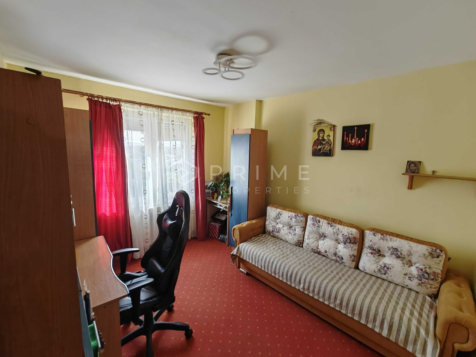 6360746cdbf6498db4035da113de4c65 Apartament Spațios cu 3 Camere (76 mp Utili), 2 Băi și Vedere Însorită