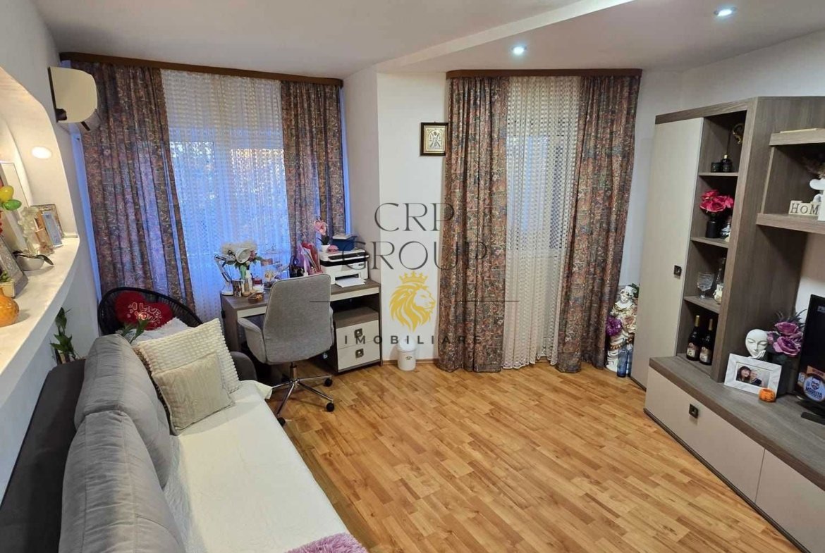 Apartament 3 camere, etaj 2/4, 81 mp totali, zona Urban – Bd. Garii