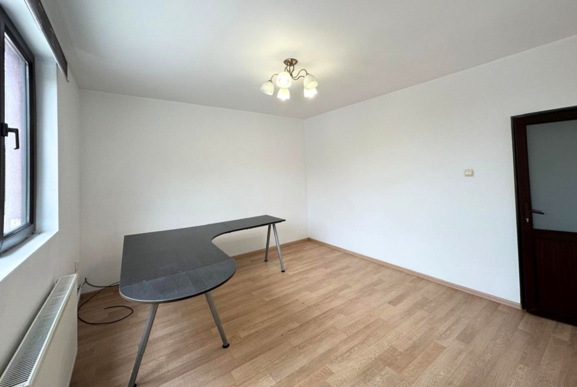 Inchiriere casă complet renovată cu 4 camere  Băneasa, Sector 1