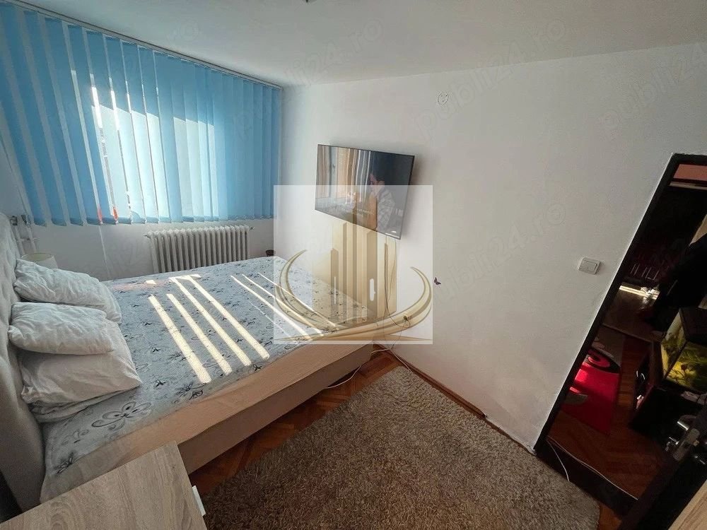 Apartament 2 camere, 40 mp utili, etaj 4/5, zona Calea Șagului