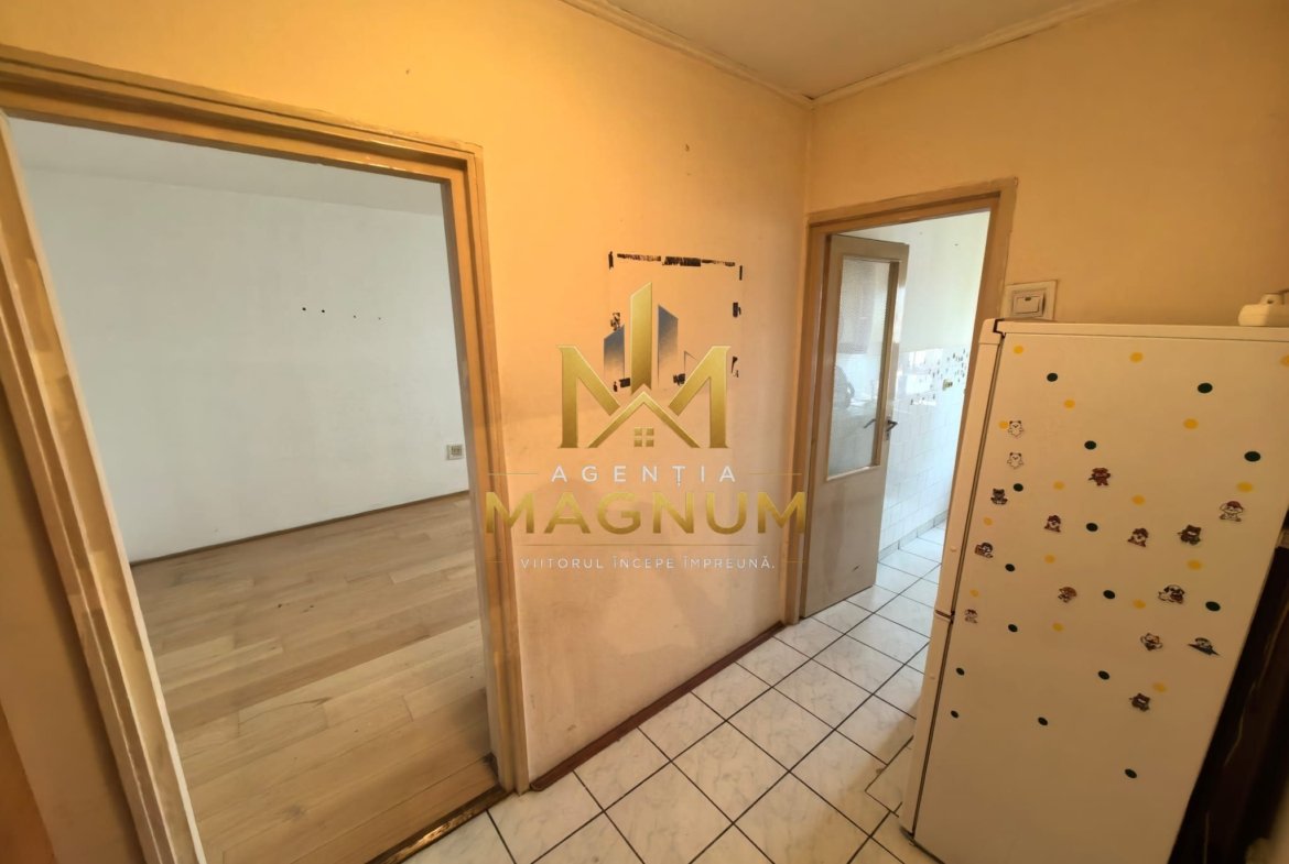 Apartament 3 camere de vânzare | Cuza Vodă | Zonă liniștită