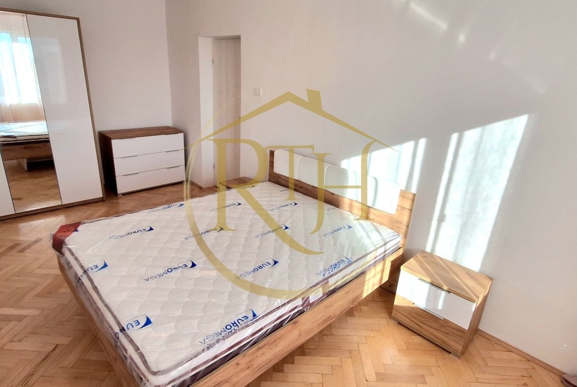 Prima închiriere!Apartament 2 camere, zona Soarelui,str. Cerna, centrala termica