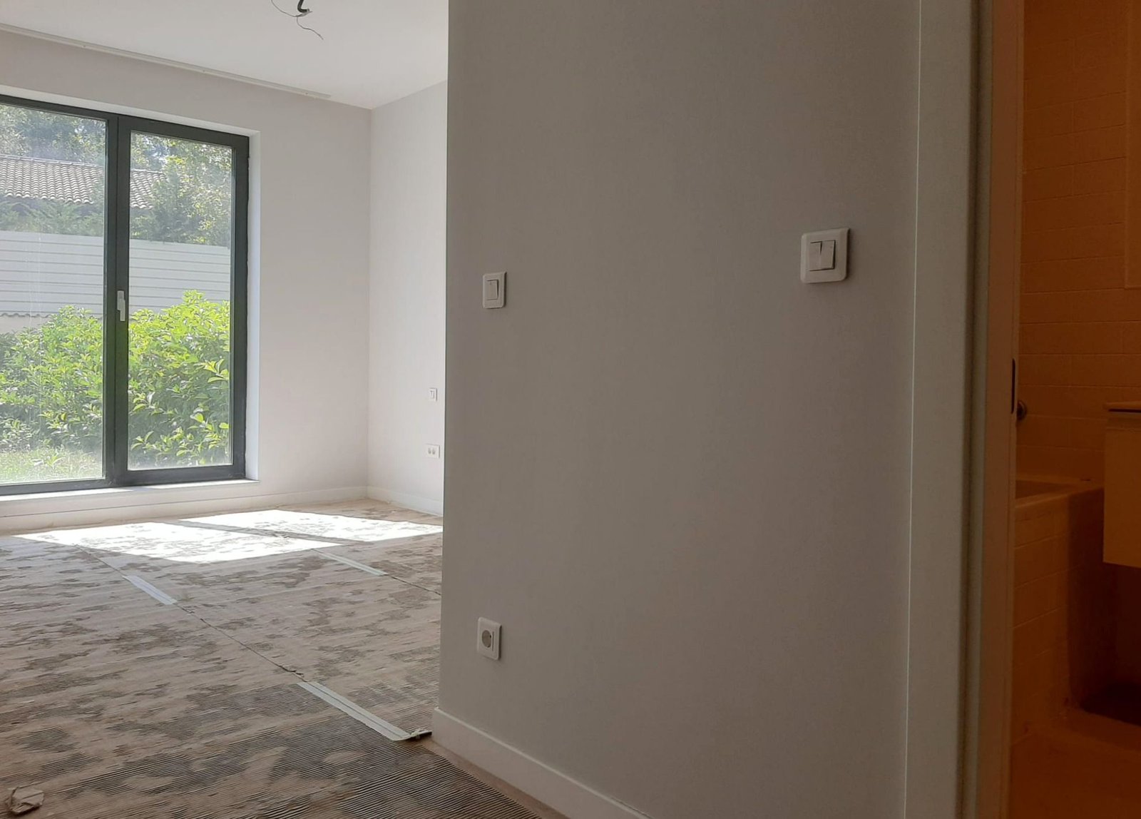 67264f89a11642368499fb77c806c4cb APARTAMENT PREMIUM CU 5 CAMERE ȘI GRĂDINĂ PRIVATĂ DE 160 MP