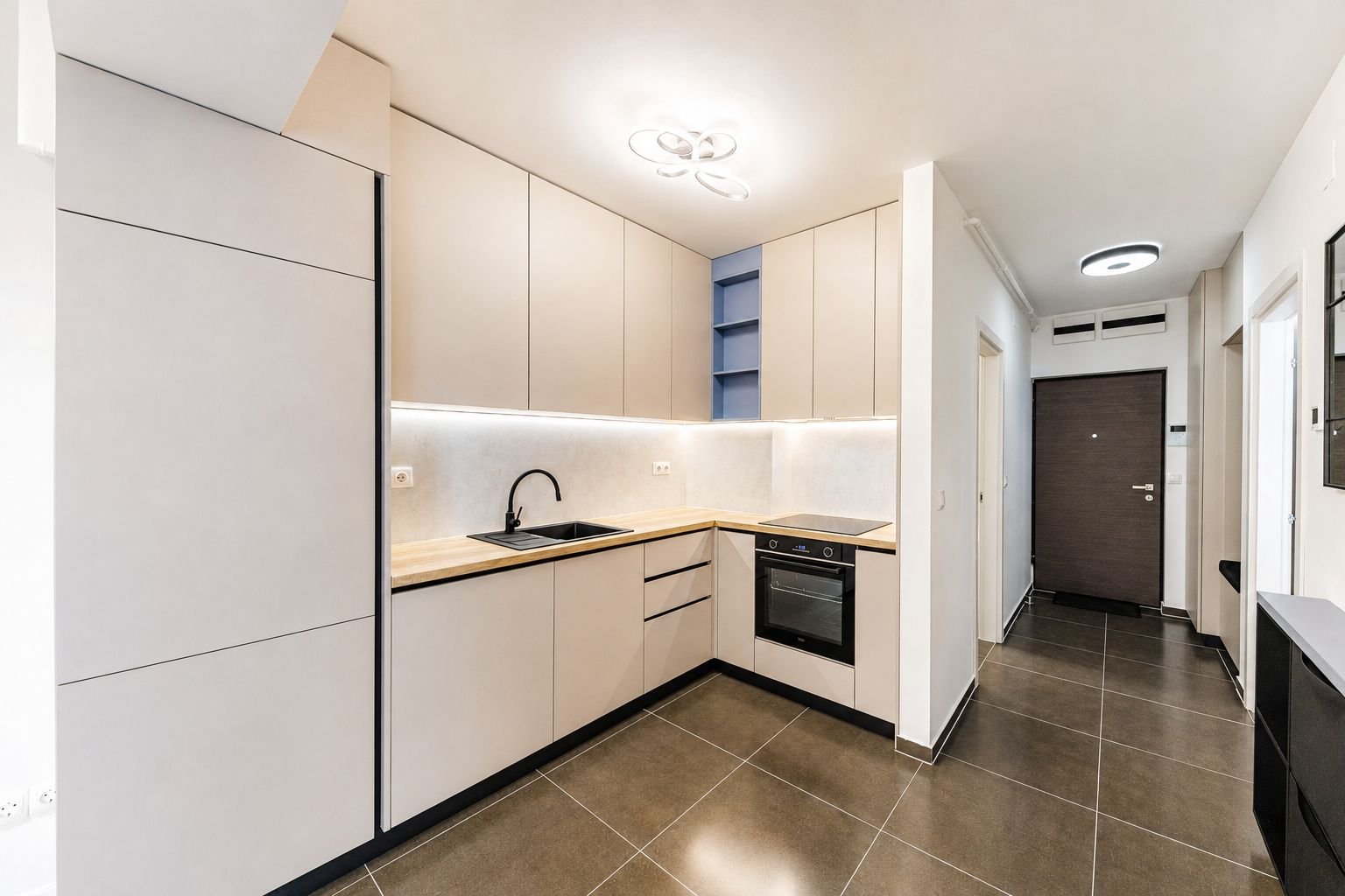 6786a4abe1b746ed98c5efa6411b30e8 COM 0% Apartament superb cu 3 camere | Denya Forest