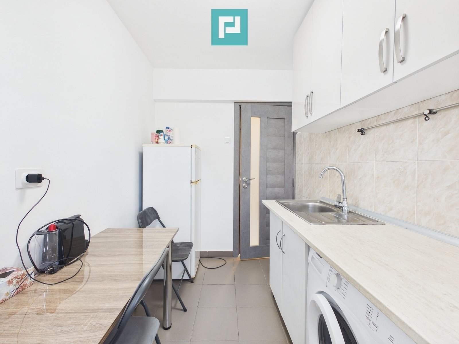 Apartament 3 camere,  Cantemir