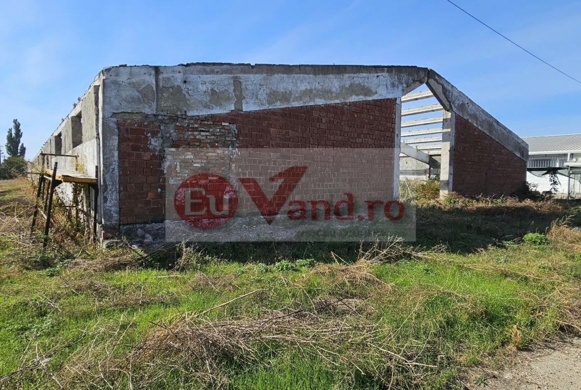 HALA INDUSTRIALA DE VANZARE, VANATORI, DN26, TEREN 3.500 MP – PRET 249.000E