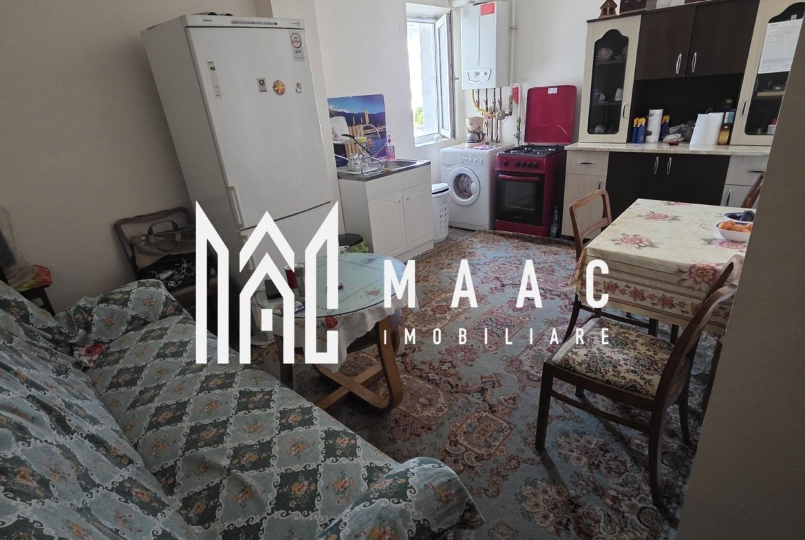 Apartament 4 camere decomandat de vânzare | Călimănești, Central