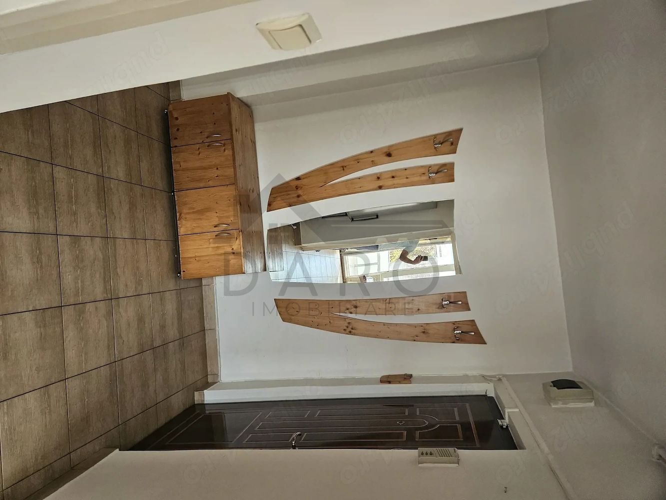 6a1595f3cc0d43aba9db1524d0e67fdc Vând ap. 2 camere Tudor-zona Pensiunea Europa, însorit, zona linistita+ Garaj