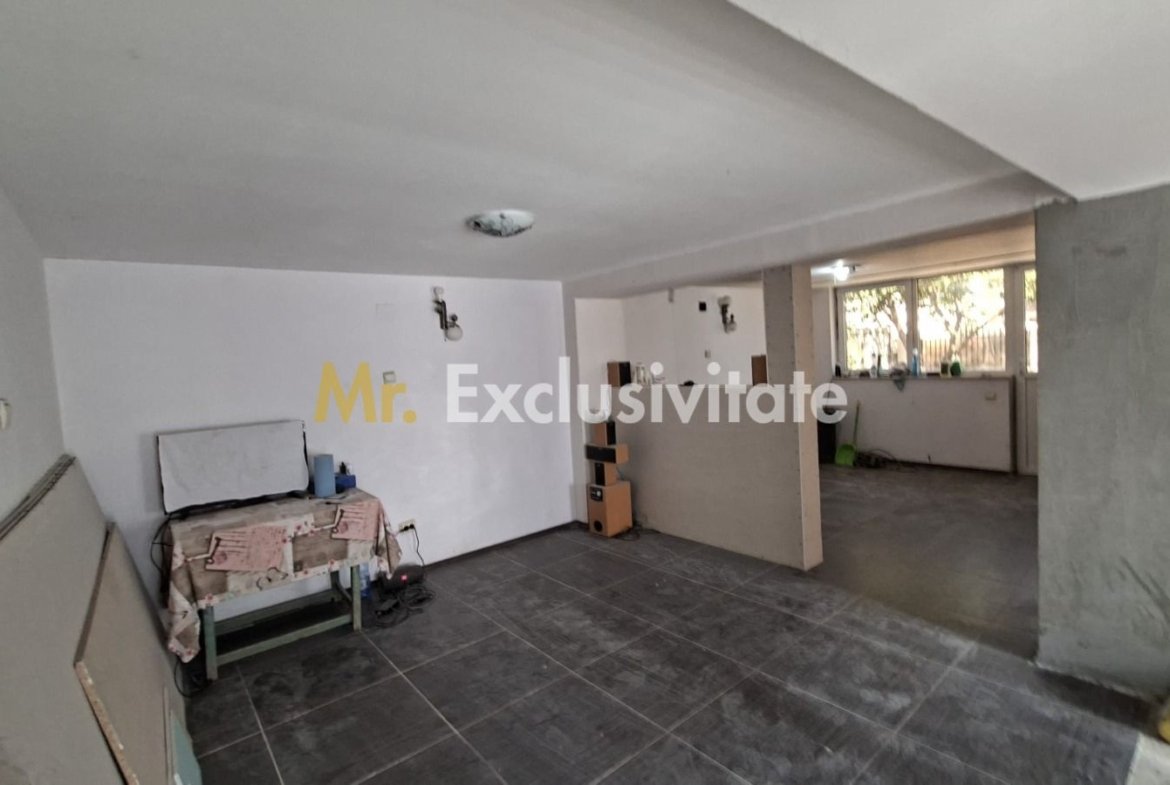 Vanzare Casa P+1E Bananai-Prundu teren 1363 mp