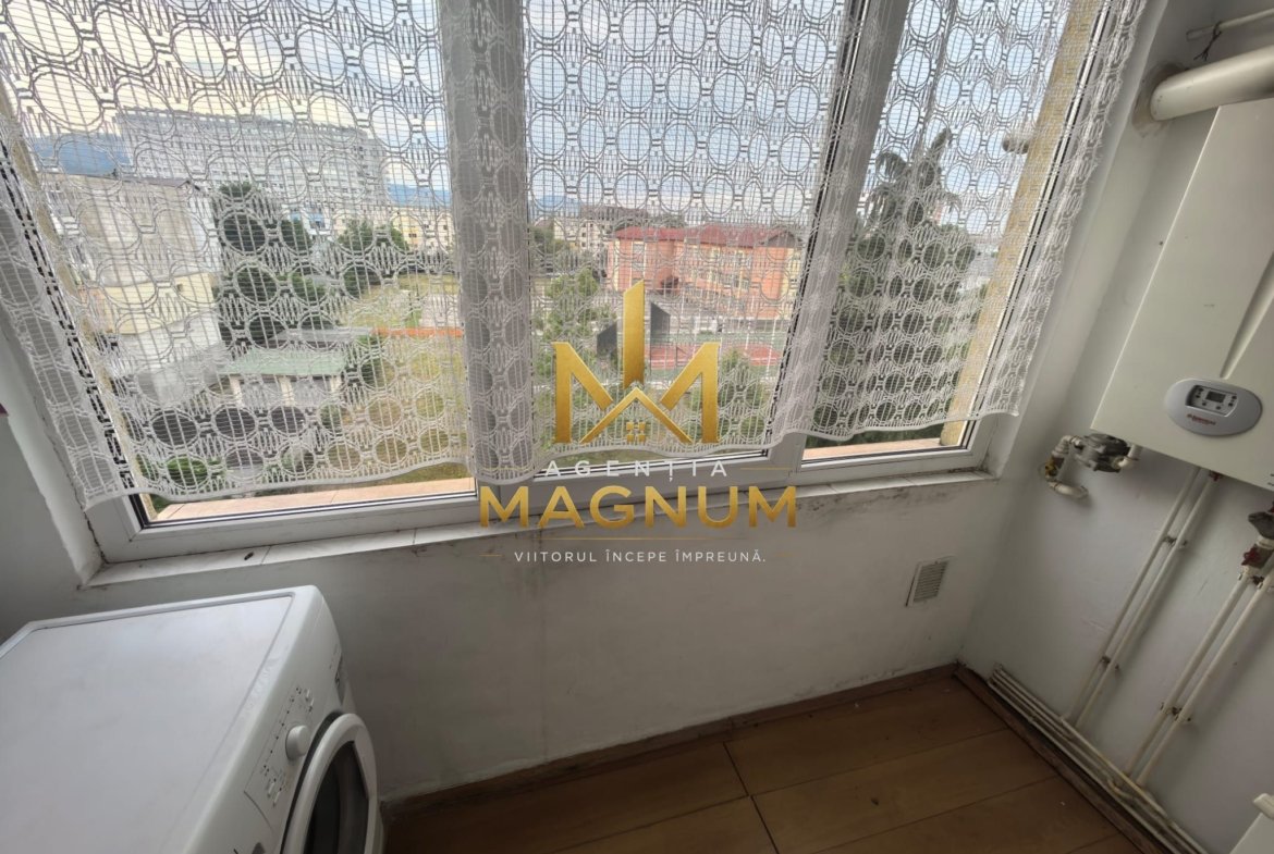 Apartament 3 camere de vânzare | Cuza Vodă | Zonă liniștită