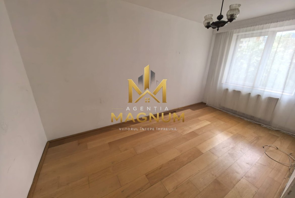 Apartament 3 camere de vânzare | Cuza Vodă | Zonă liniștită
