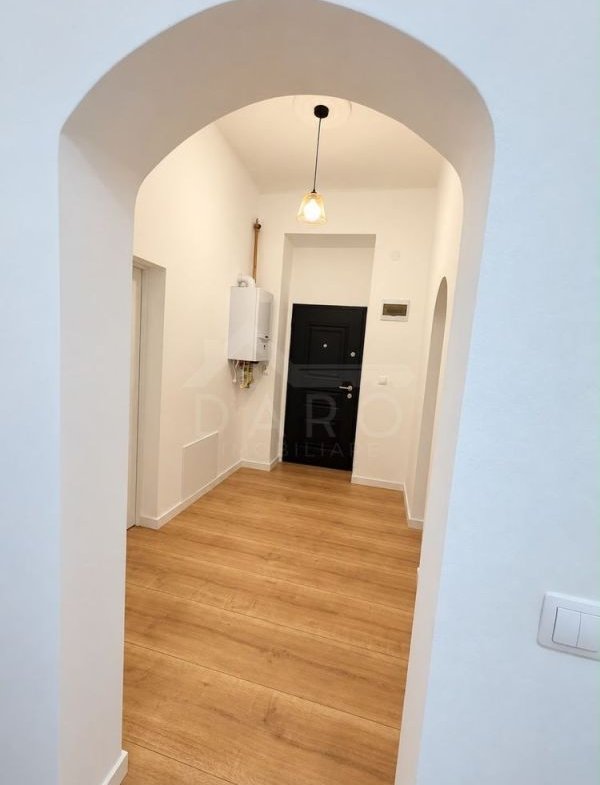 Apartament  complet renovată în inima orașului Târgu Mureș, Piața Trandafirilor