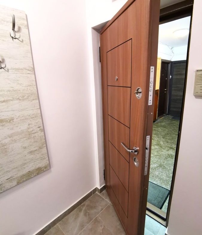 Vand apartament 2 Camere zona Obor – Avrig