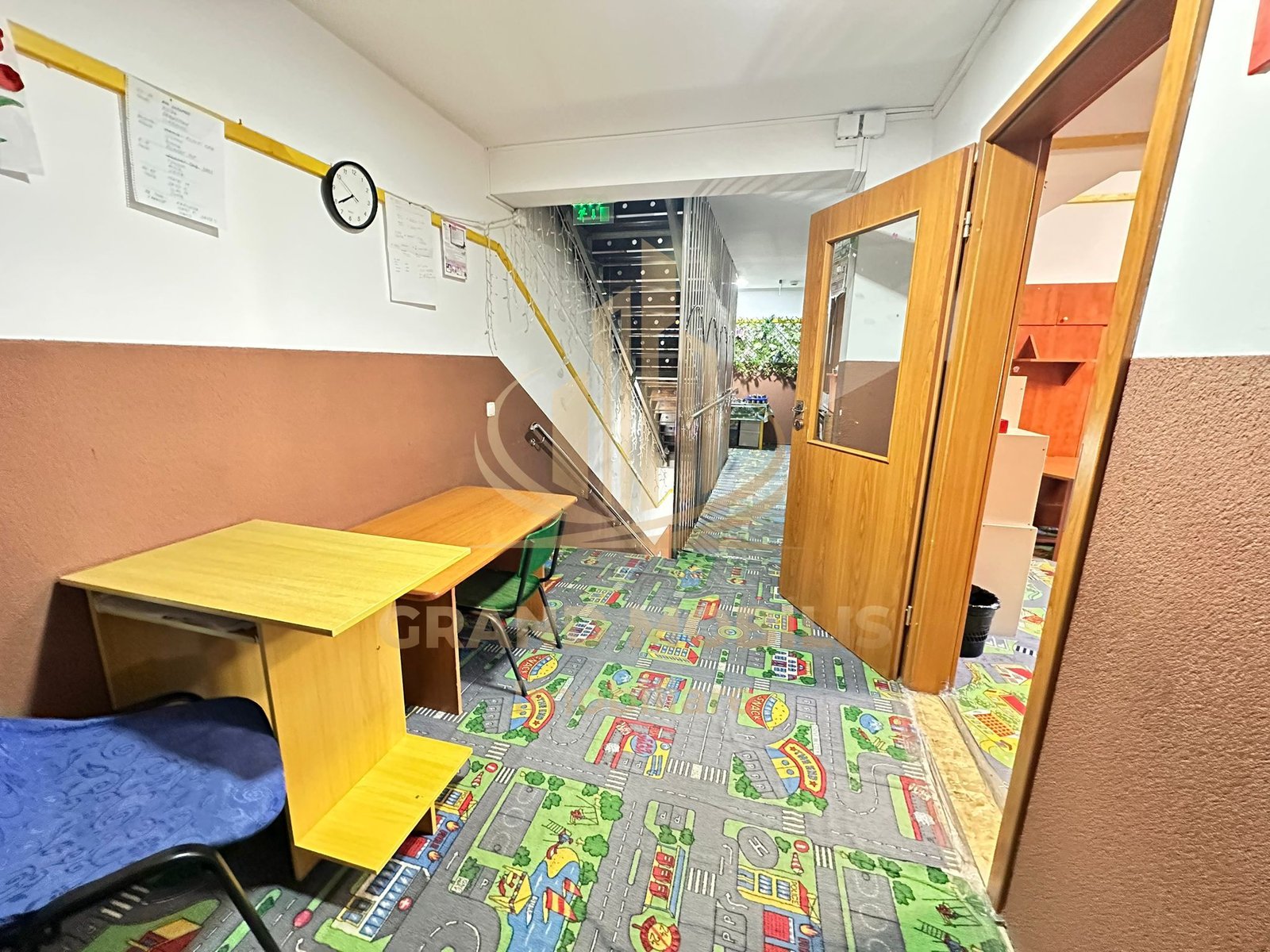 6d304ad4c0fd4c928d61562aff597467 Grădiniță / After-school complet funcțional | 17 săli | Preț imbatabil