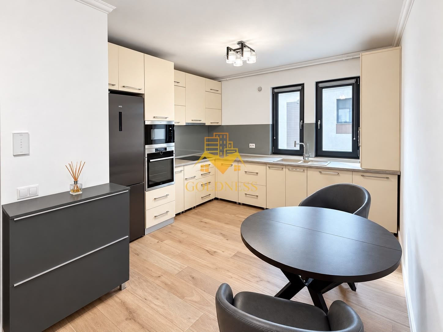 6e236a532f4d457bb24c668ad7bccdec 2 Camere decomandate, Borhanci, Regina Maria, Parcare, Petfriendly,Lux