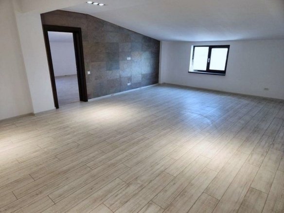 Pantelimon Gara Catelu birouri 400 mp