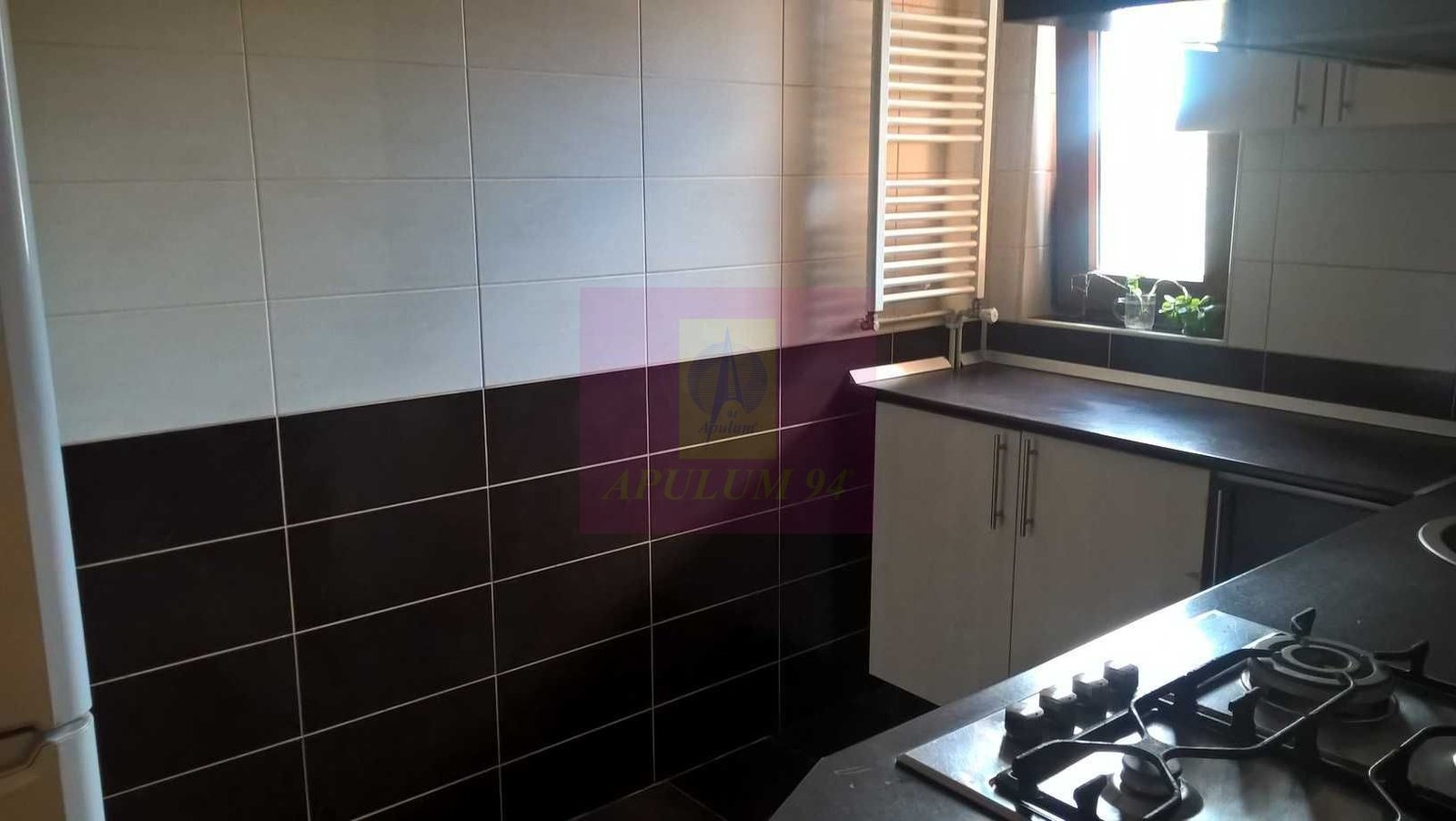 Penthouse cu 3 camere și terasă de 40 mp | Zona 1 Mai – Ion Mihalache