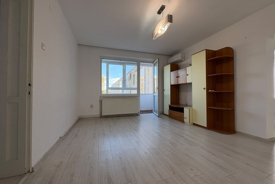 Apartament de vanzare cu doua camere Octavian Goga