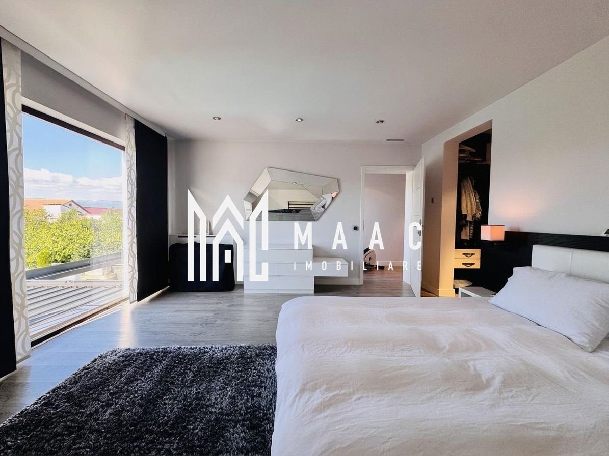 Casă de vânzare 6 camere | Șelimbăr | teren 695 mp | garaj