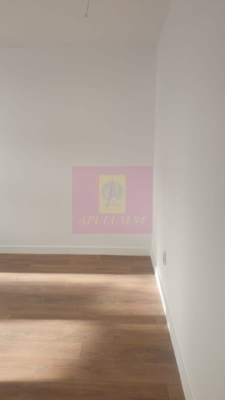 702d98da135e497da263f608d3028fad Apartament 2 camere finisaje lux, Complex Avangard