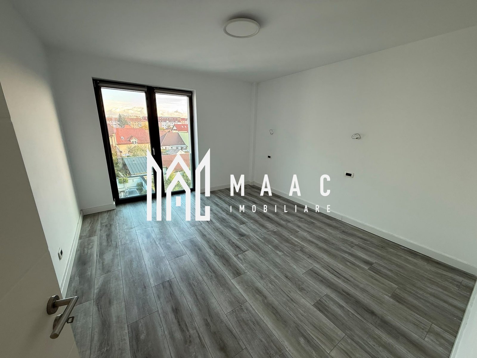 Apartament 3 camere de închiriat | Sibiu, Calea Dumbrăvii | 115 mp