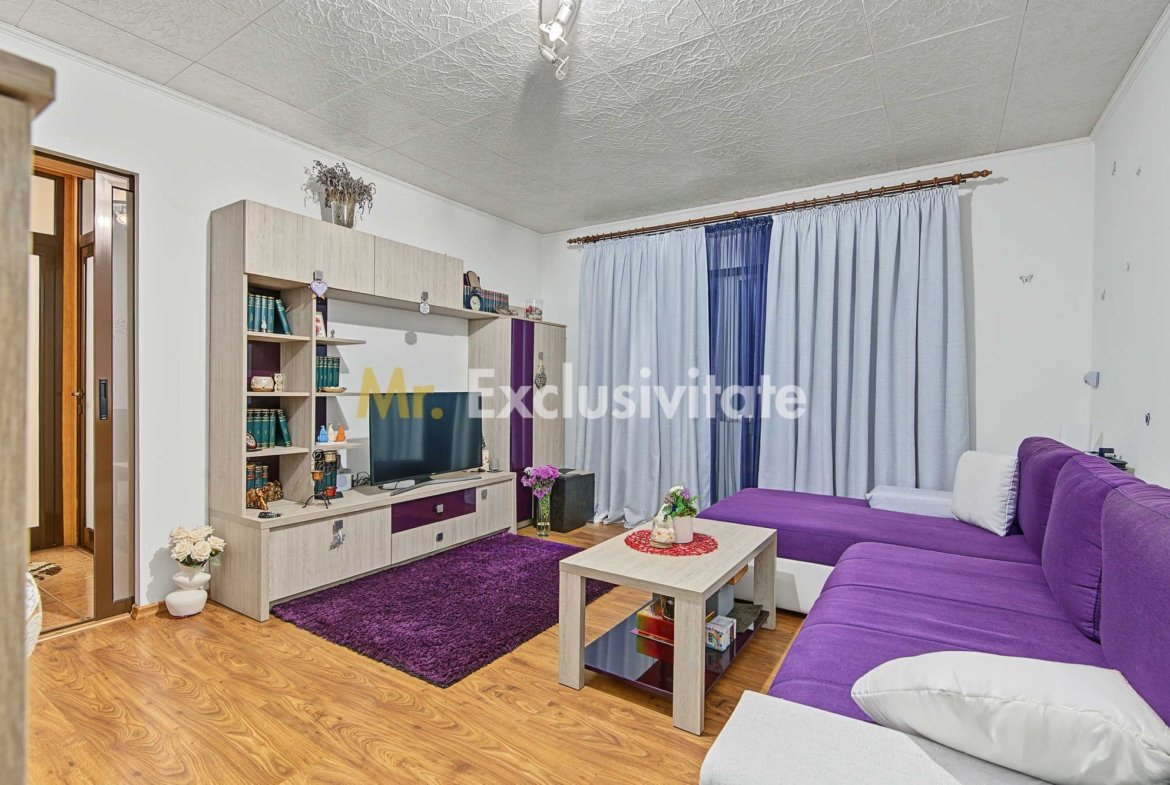Apartament cu 2 camere de vânzare în Mioveni