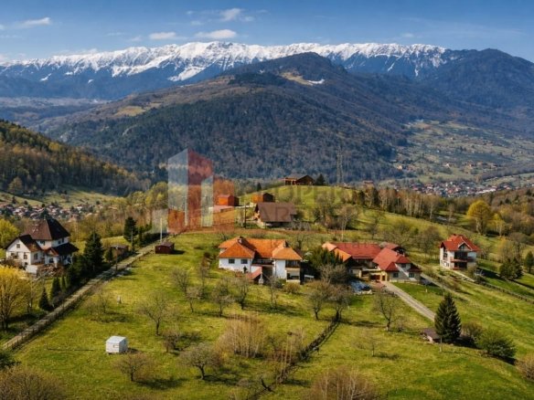 Casă tradițională cu 1800 mp teren  în Sohodol, Bran | Priveliște superba