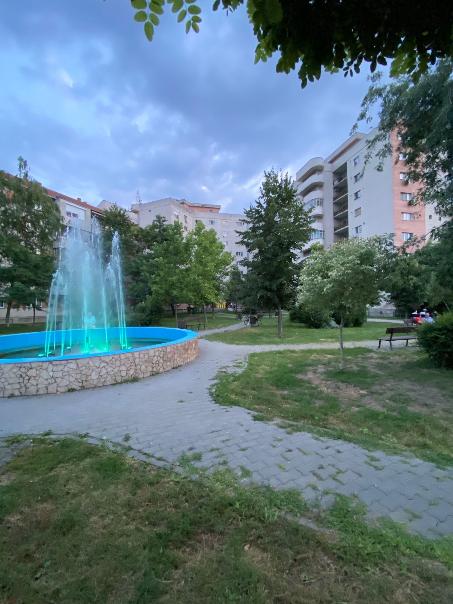 Apartament cu 2 camere zona City Mall