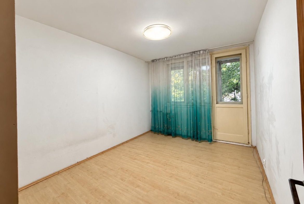3 camere lângă metrou Romancierilor / Etaj 2/4 /Bloc reabilitat