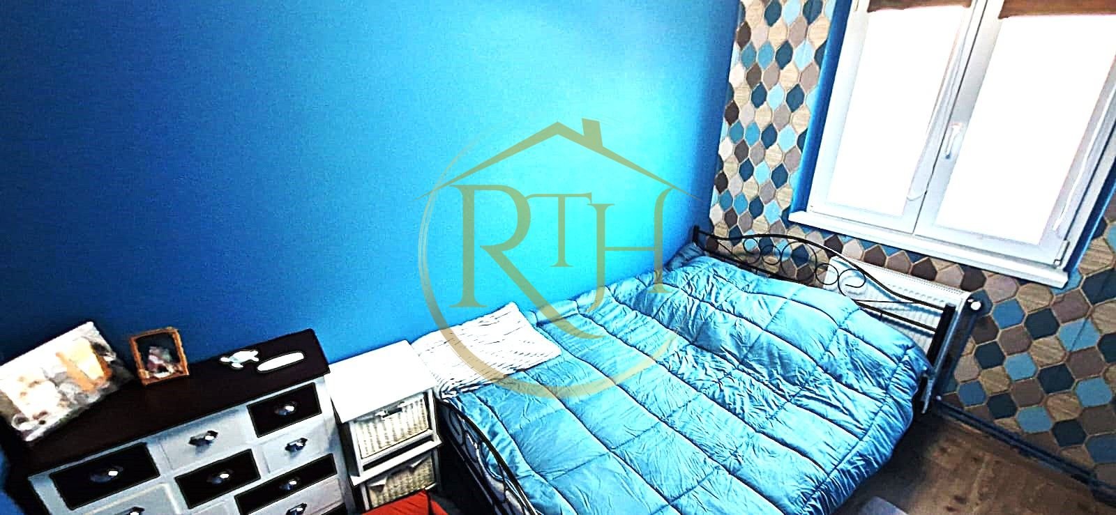 7186edd0f1db4da6b3f384c217941678 Vand apartament cu 4 camere in zona spitalul judetean,comision ,,0”