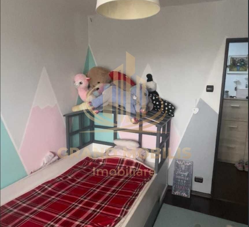 Apartament 4 camere – Brancoveanu + Parcare