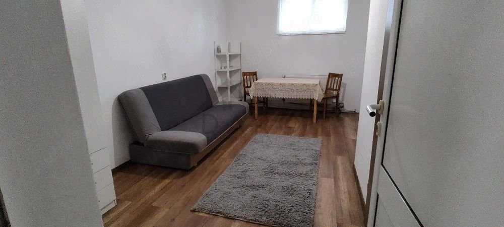 Garsoniera de închiriat zona 7 Noiembrie, aproape de UMF, spitalul Nou