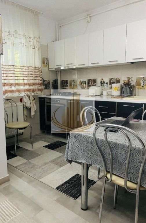 Apartament 3 camere cu 2 balcoane, centrala gaz, Brancoveanu
