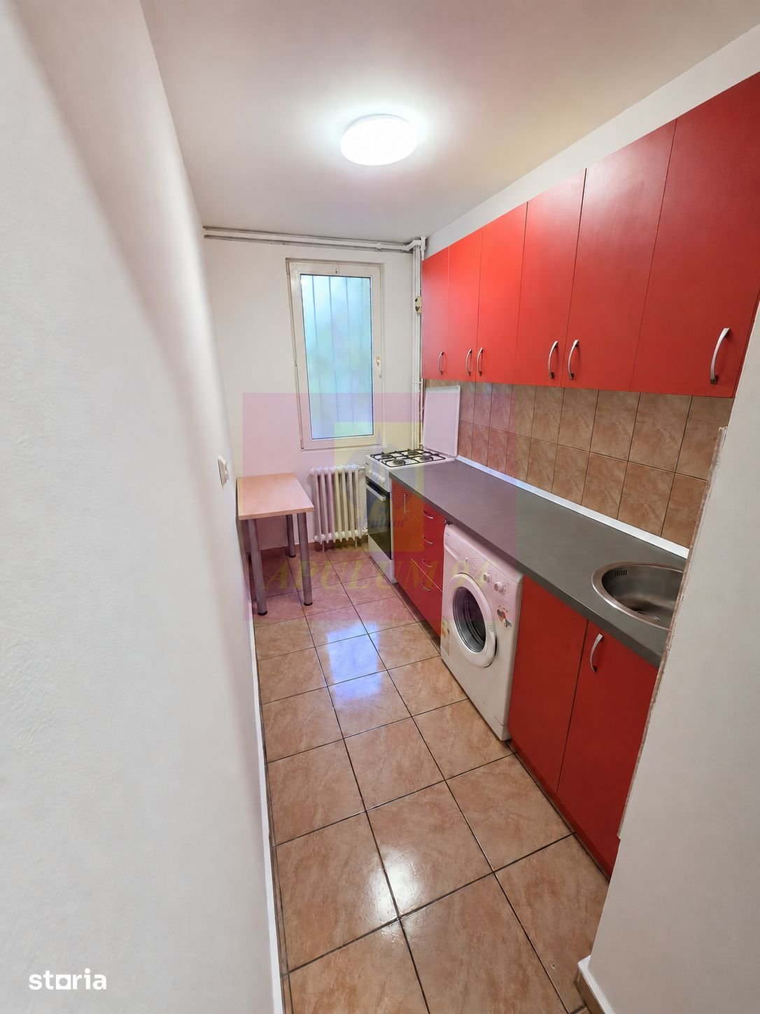 74694486d3db4f95bb8e1fad7bd7e0d6 Garsoniera decomandata Drumul Taberei, metrou Valea Ialomitei