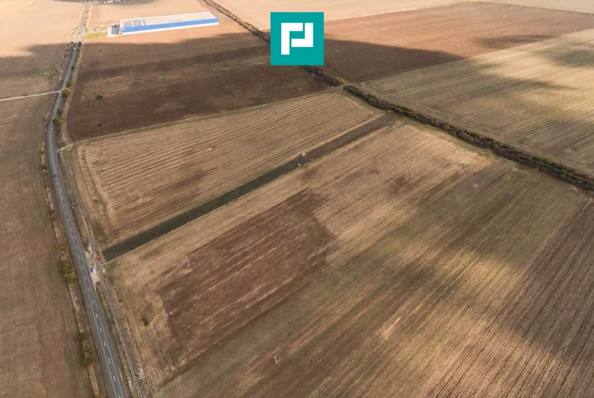 Teren 15.000 mp, Zădăreni, zona Lagermax