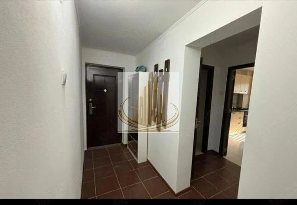 Vand apartament 2 camere – 3 min metrou Aparatorii Patriei