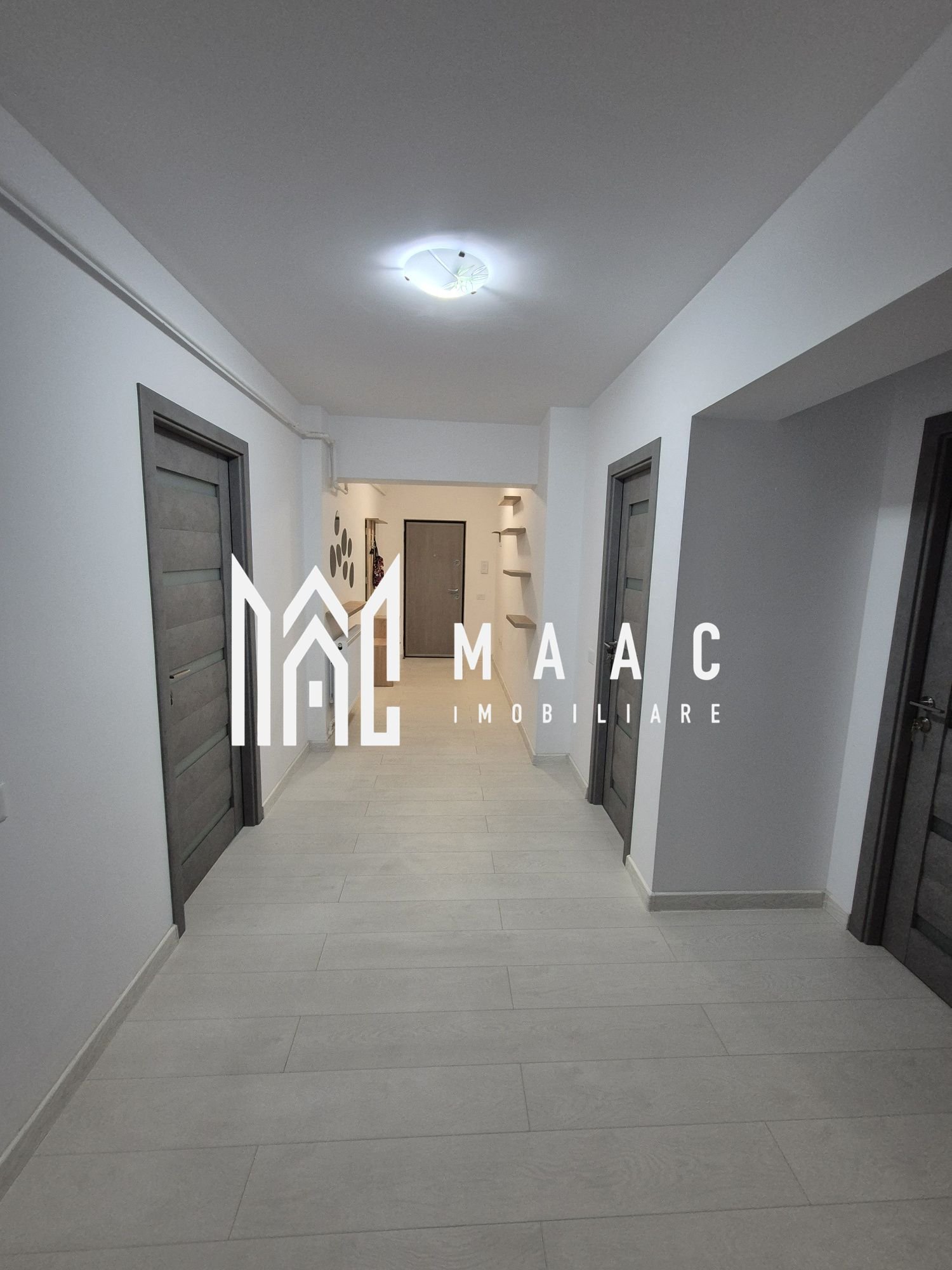 77c6d9911a314f1b81143a203ec997bf Apartament 3 camere de vânzare | Râmnicu Vâlcea, Central