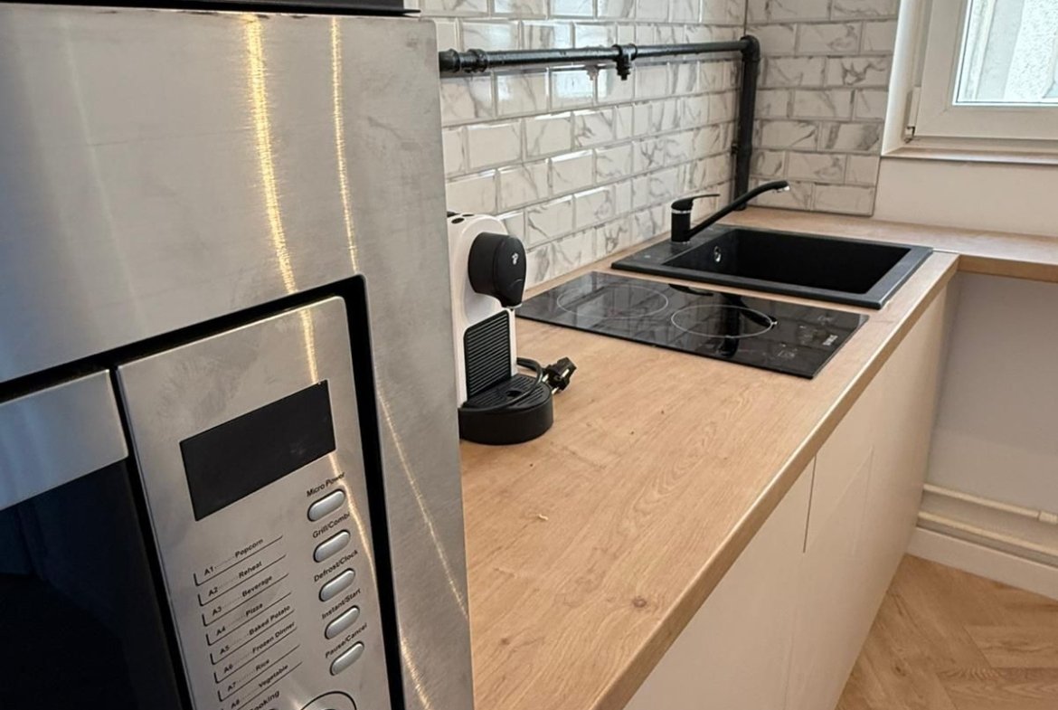 Sala Palatului apartament 3 camere prima inchiriere