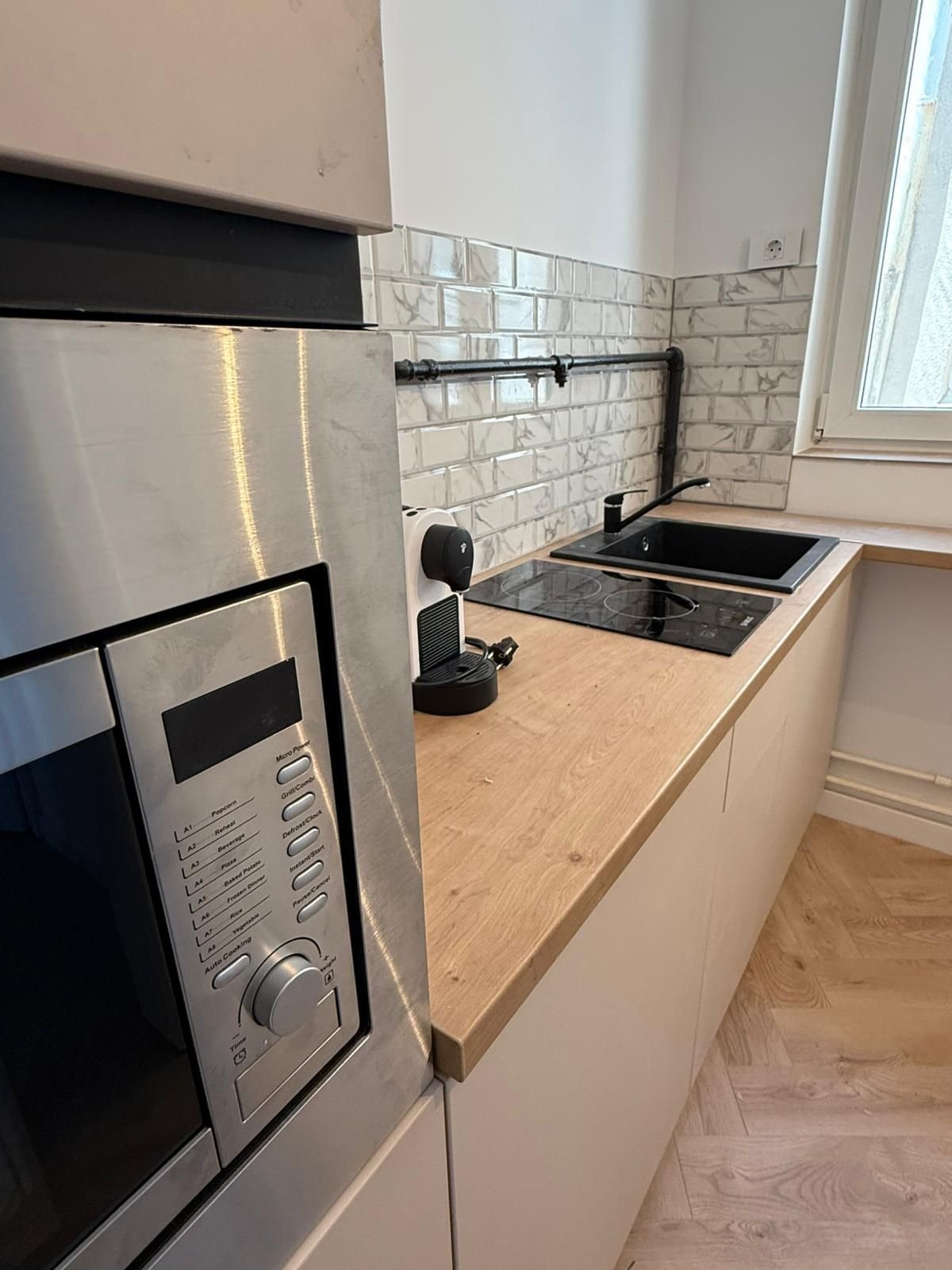 Sala Palatului apartament 3 camere prima inchiriere