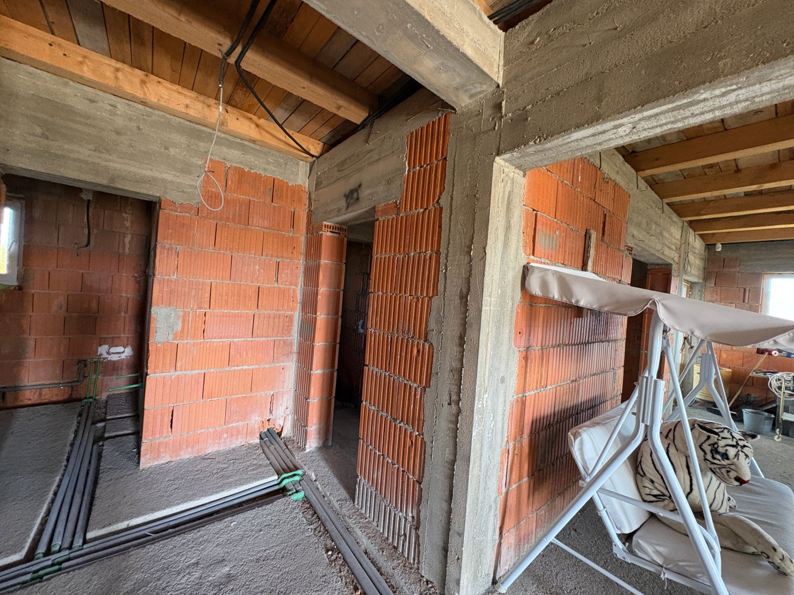 77ece147a6a24f30a18ea084bfbf1ad7 Casa moderna de vanzare in Prejmer – La Stejari