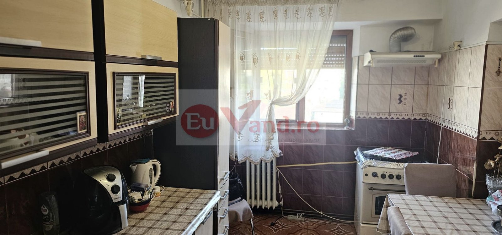 79637e28a11742d792aed10e6c3a8ca2 Apartament 2 camere de vanzare, IC Frimu, 57 mp, 2 balcoane, etaj 3/4