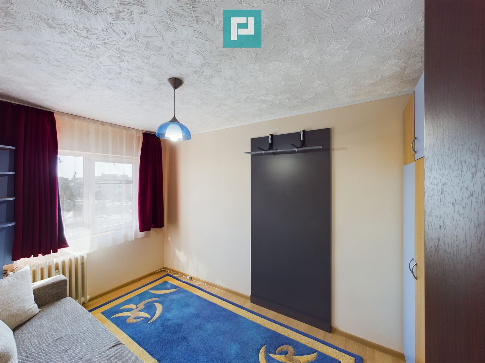 7c5555887e2b417e87ffbd3519d5f633 Apartament cu 3 camere de închiriat – Lebăda
