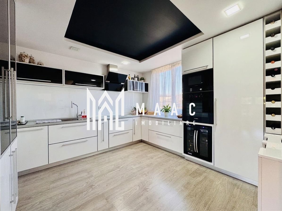 Casă de vânzare 6 camere | Șelimbăr | teren 695 mp | garaj