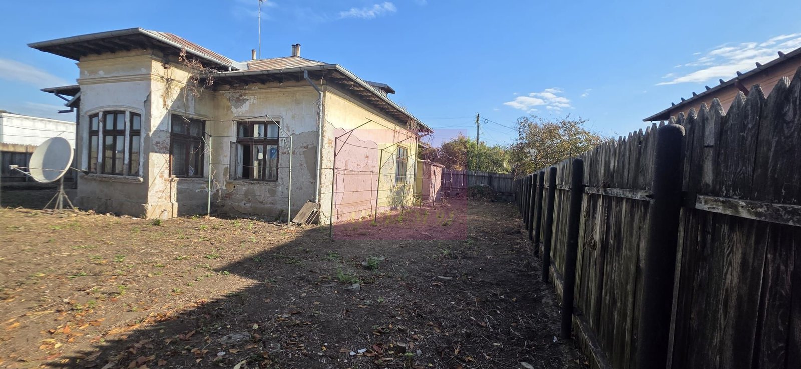 7c9d0970fcca454d8181a63f9b3bed8d Casa de vanzare in Campina