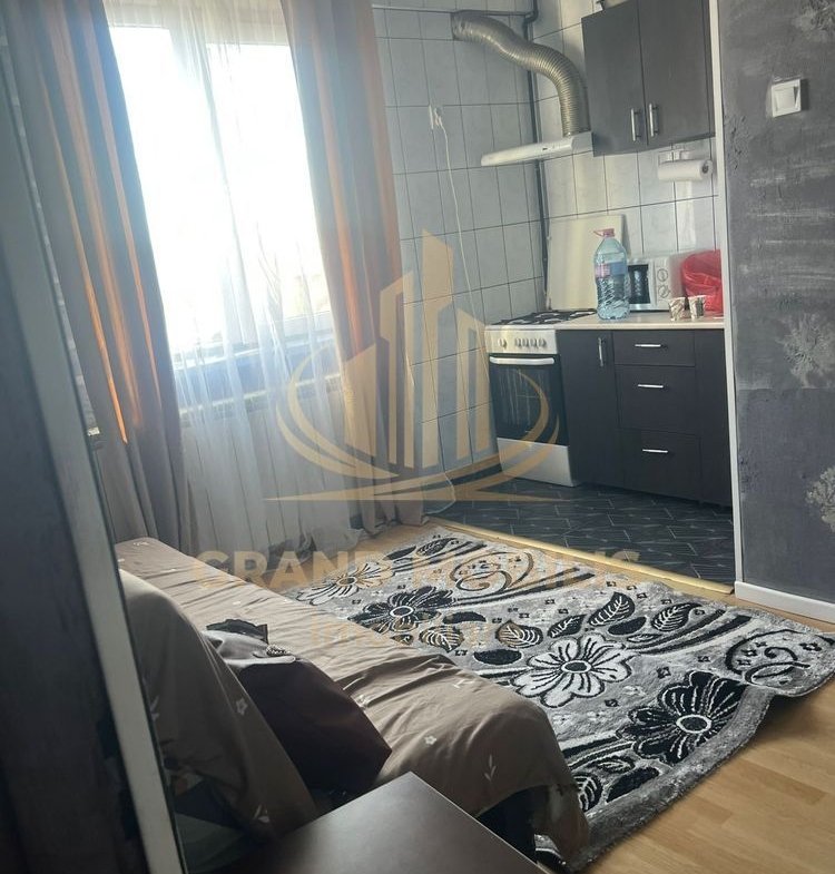 Apartament 2 cam semidecomandat