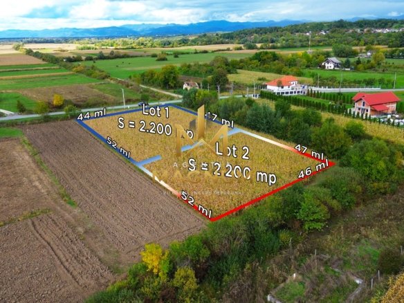 Teren intravilan de vanzare in Finteusu Mare